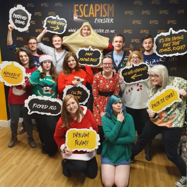 A Festive Escape: Unwrap the Magic of Christmas with Family and Friends in Escape Rooms!